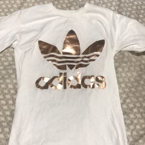 Adidas t shirt